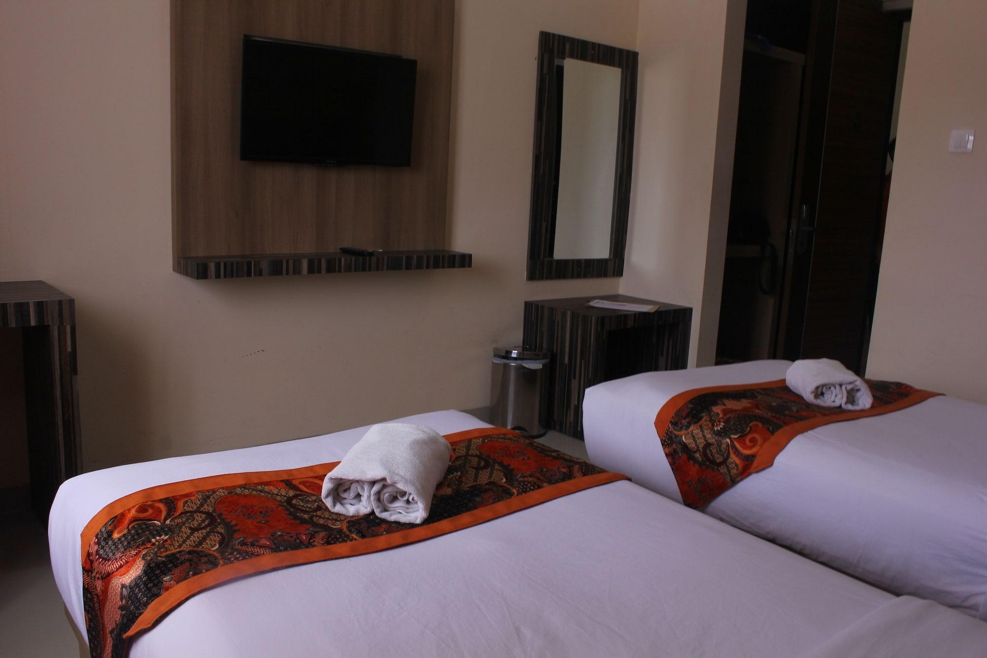 New D'Dhave Hotel Padang  Luaran gambar