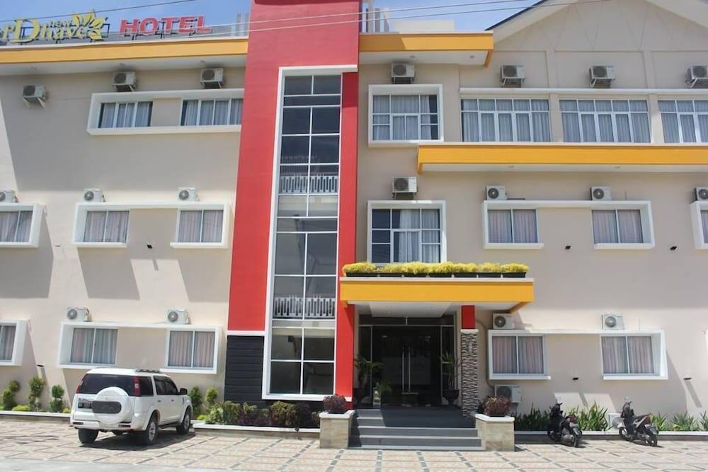 New D'Dhave Hotel Padang  Luaran gambar