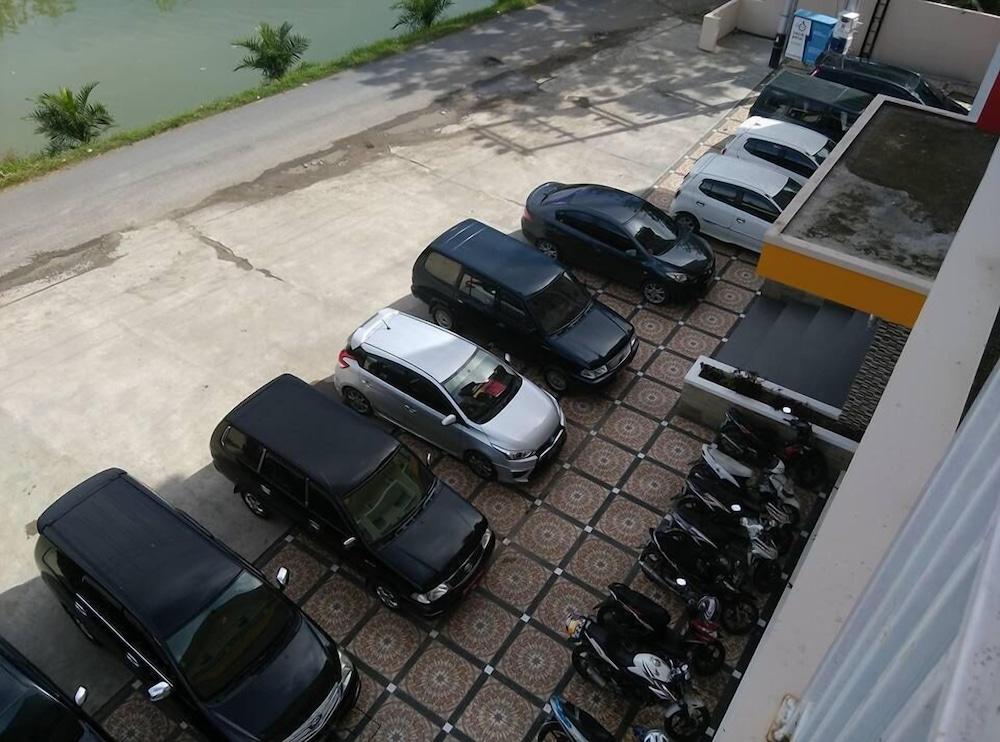 New D'Dhave Hotel Padang  Luaran gambar
