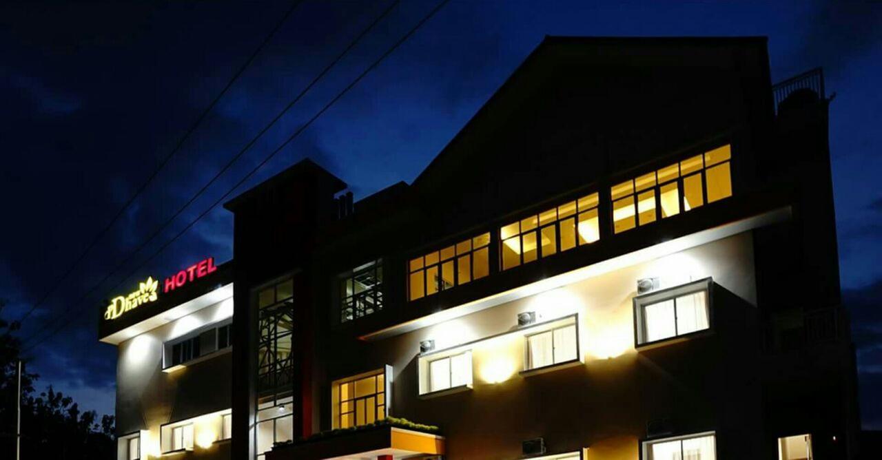 New D'Dhave Hotel Padang  Luaran gambar