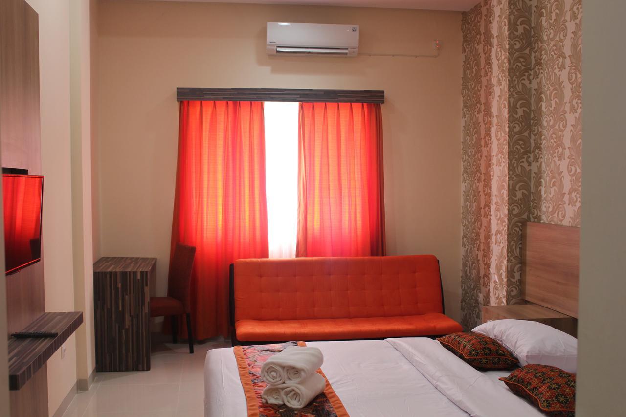 New D'Dhave Hotel Padang  Luaran gambar